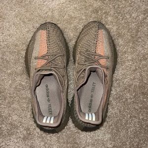 Yeezy 350 Boost V2 Sand Taupe